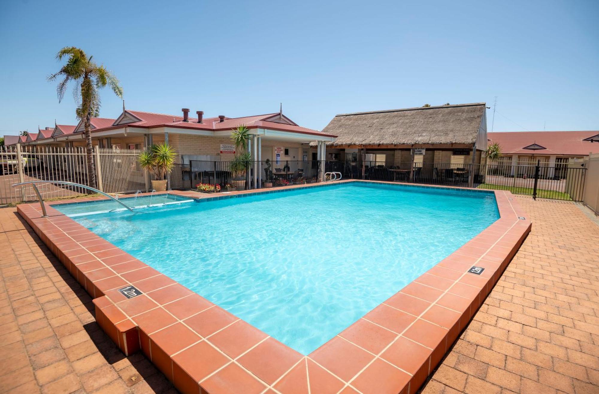 Bunbury Motel And Apartments Exterior photo