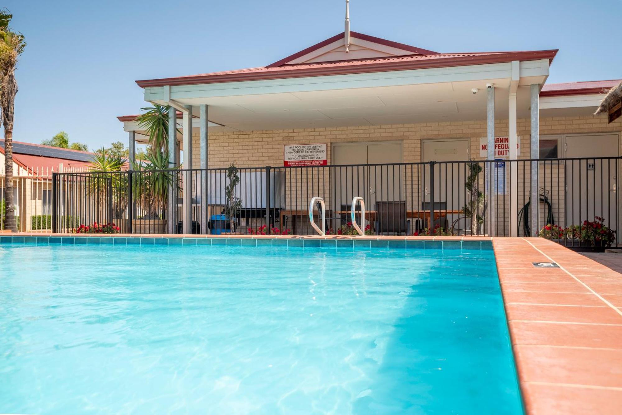 Bunbury Motel And Apartments Exterior photo