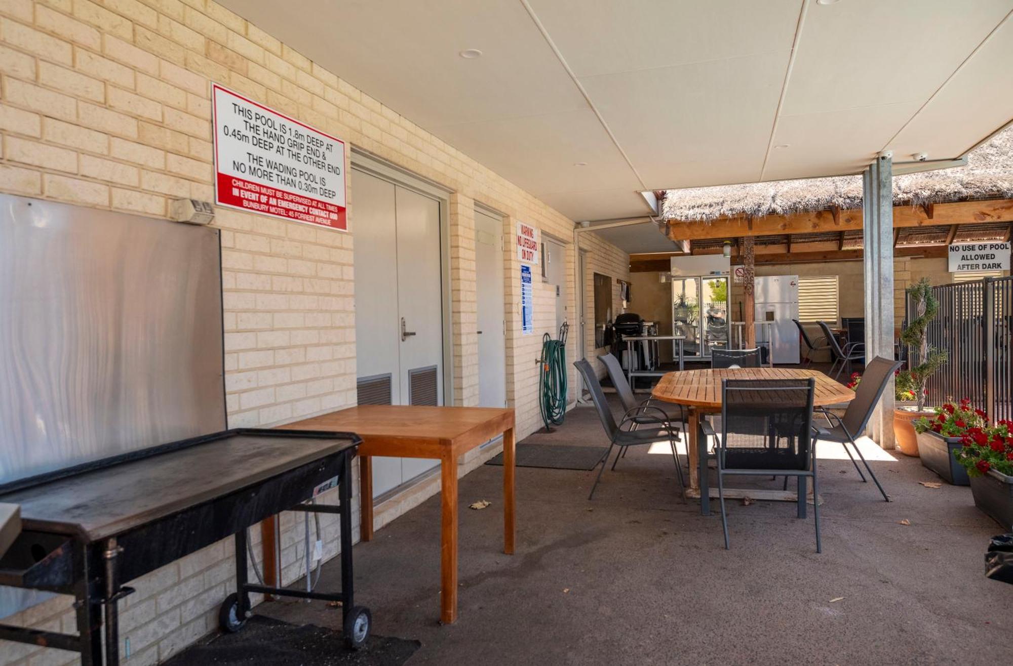 Bunbury Motel And Apartments Exterior photo