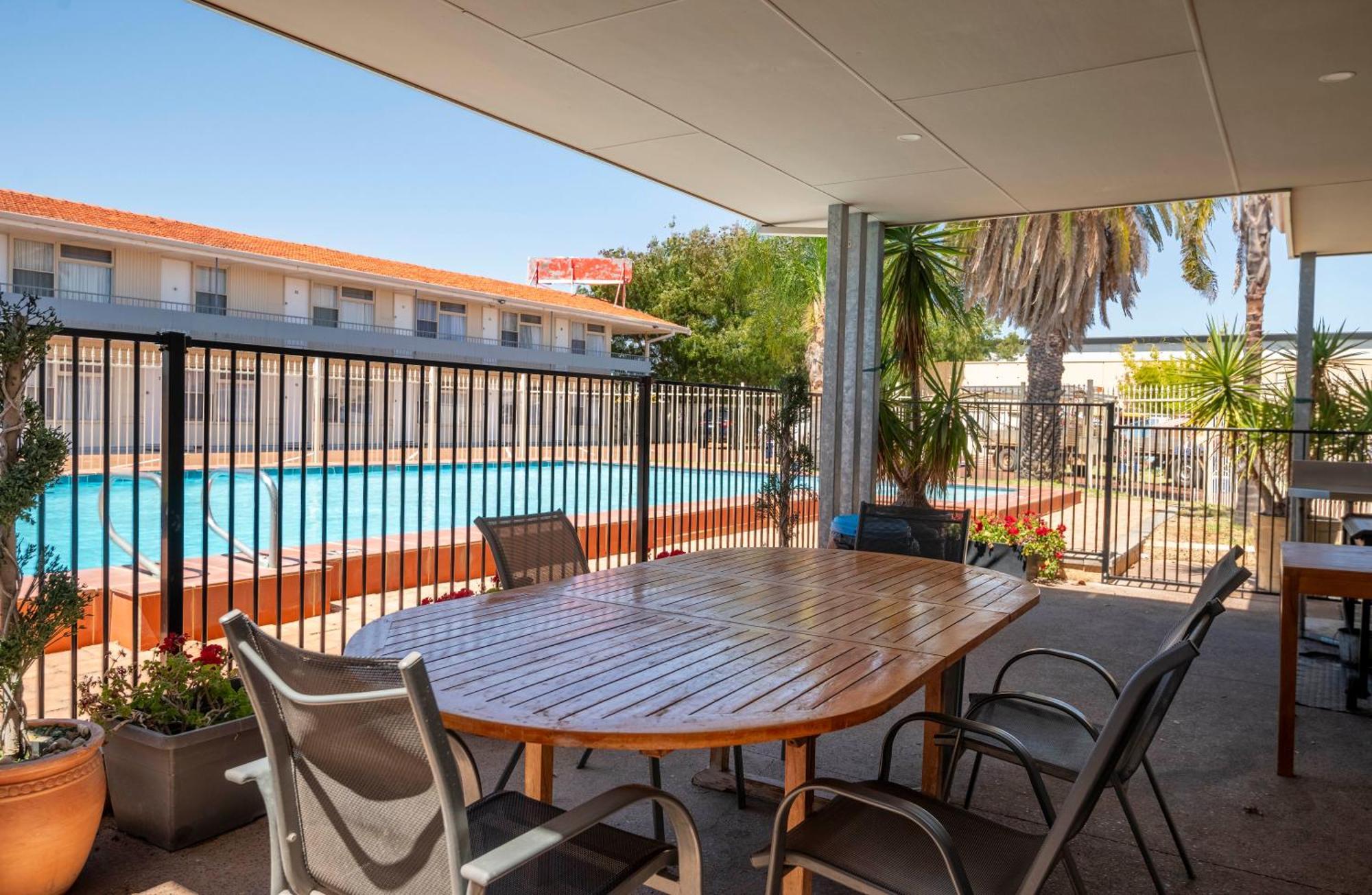 Bunbury Motel And Apartments Exterior photo